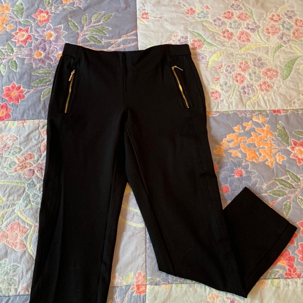 Black Anne Klein Women’s Stretch Pants. SZ XS